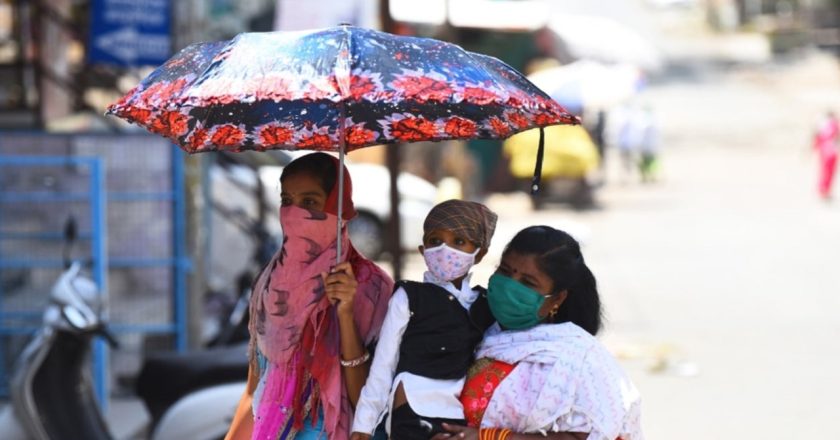 Weather Forecast: दिल्ली समेत इन राज्यों में बढ़ेगी गर्मी, कहीं चलेगी लू तो कहीं होगी बारिश, ऐसा रहेगा मौसम