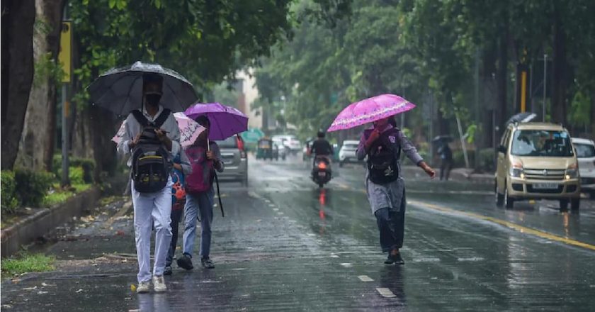 Weather Today: दिल्ली से लेकर मुंबई-हैदराबाद तक.. जानें क्या है आज देशभर में मौसम का मिजाज