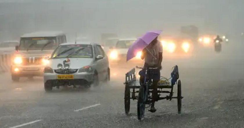 Weather Update: देश के कई राज्यों में झमाझम बारिश, लोगों को मिली गर्मी से राहत