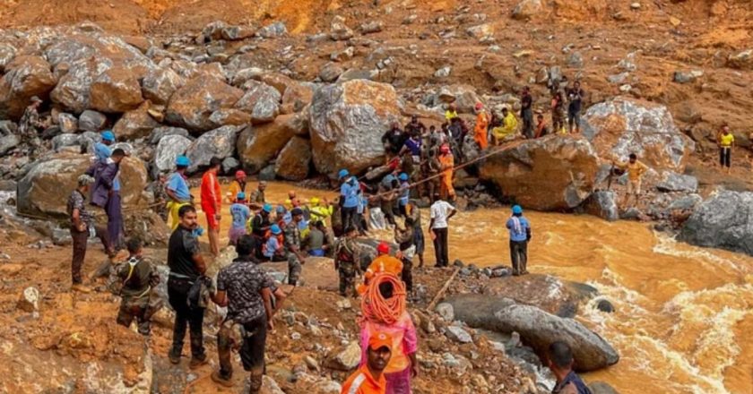 Wayanad Landslide: वायनाड में अब तक 158 लोगों की मौत, 191 लोग लापता