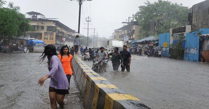 Weather Update: इन राज्यों में भारी बारिश का अलर्ट, 24 घंटों में मौसम संबंधी घटनाओं में 28 लोगों की मौत