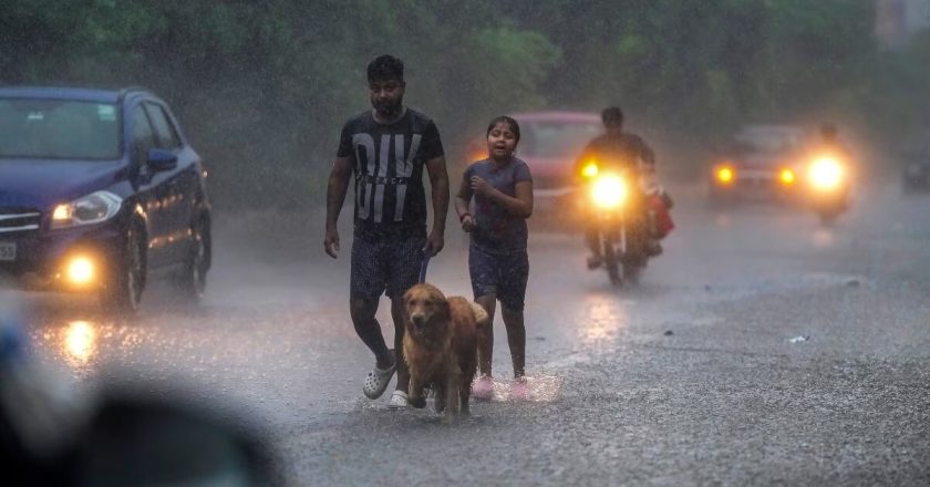 छत्तीसगढ़ में बिजली गिरने और भारी बारिश की चेतावनी, रहें सतर्क, कई जिलों में यलो अलर्ट