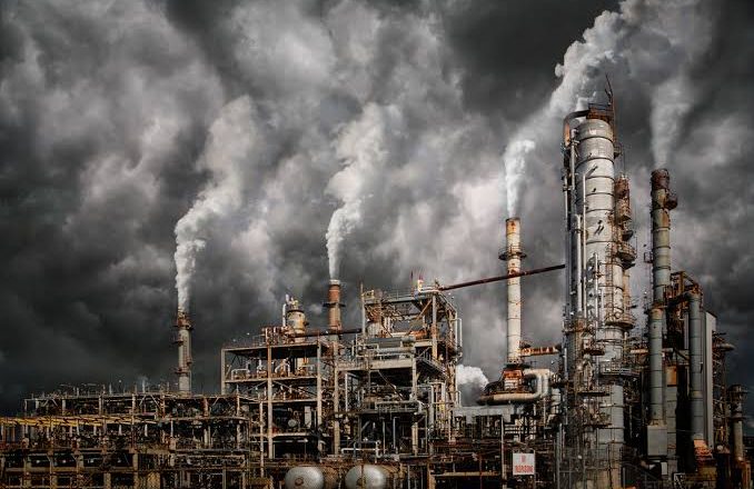 औद्योगिक विकास के नाम पर फिर विनाश की तैयारी ! सांस लेने लायक नहीं रहे क्षेत्र में औद्योगिक विस्तार के लिए आयोजित होगी जनसुनवाई, क्षमता विस्तार से बढ़ेगा प्रदूषण ! सिस्टम और शासन के खिलाफ लोगों में आक्रोश !