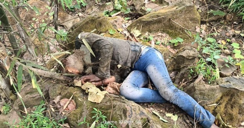 जंगल में मिली अज्ञात व्यक्ति की तीन-चार दिन पुरानी लाश, जांच में जुटी तमनार पुलिस