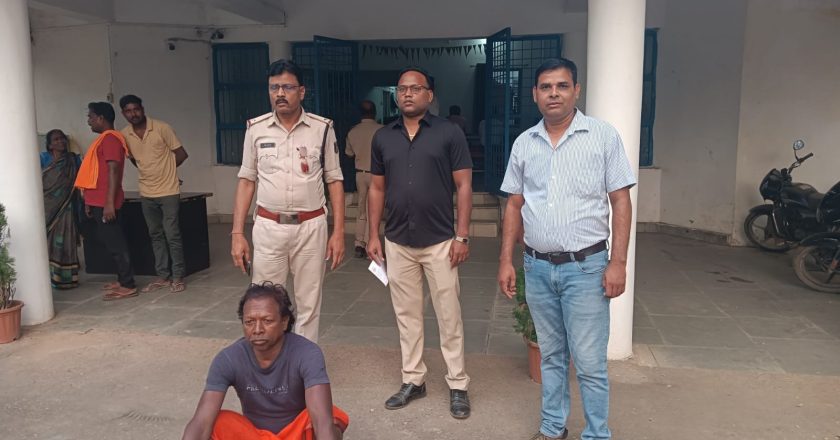 पुसौर पुलिस ने महिला से दुष्कर्म के आरोपी को गिरफ्तार कर रिमांड पर भेजा