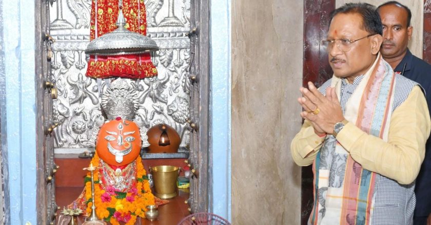 मुख्यमंत्री विष्णु देव साय ने माँ चन्द्रहासिनी की पूजा-अर्चना की