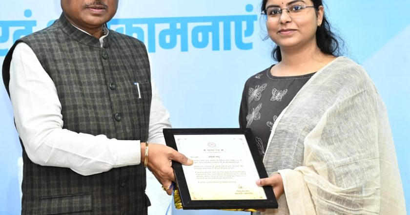 प्रदेश में सुशासन स्थापित करने के हमारे लक्ष्य को हासिल करने में युवा पीढ़ी की महत्वपूर्ण भूमिका – मुख्यमंत्री विष्णुदेव साय