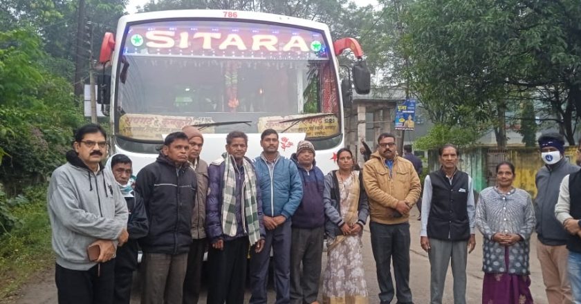 मुख्यमंत्री विष्णु देव साय के नेतृत्व में जिले के दर्शनार्थियों को मिल रहा श्री रामलला का दर्शन