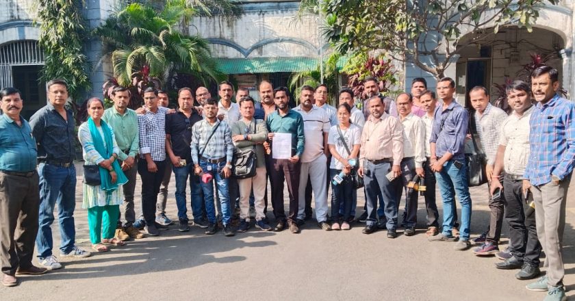 बीजापुर के पत्रकार मुकेश चंद्राकर की हत्या को लेकर रायगढ़ के पत्रकारों में आक्रोश