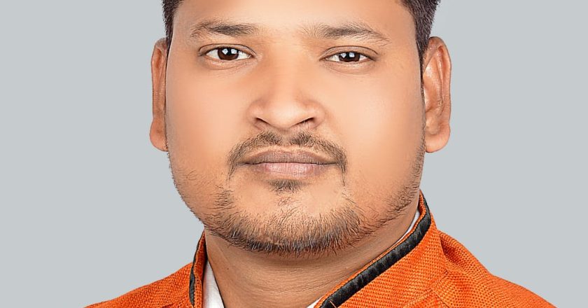 भाजयुमो नगर उपाध्यक्ष अभिलाष कछवाहा ने भी महापौर पद के लिए ठोकी ताल