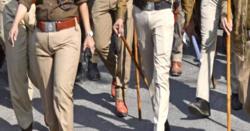 कंस्ट्रक्शन बोर्ड लगा बेचता था ड्रग्स, छत्तीसगढ़ पुलिस ने जब्त की 2 करोड़ की प्रॉपटी