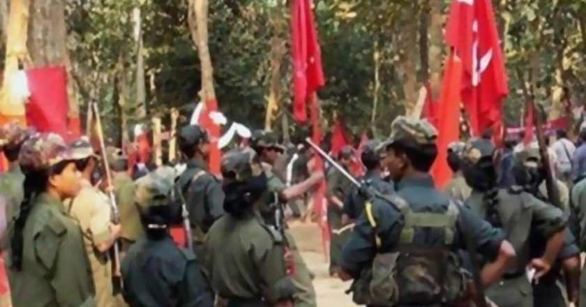 बस्तर में बारूद के ढेर के बीच पनपा प्यार, मौत के डर के बीच किया सरेंडर; नक्सली जोड़े की प्रेम कहानी