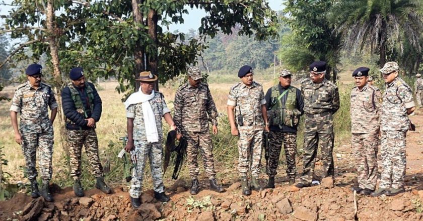 बीजापुर में मारे गए 8 पुलिसकर्मियों में से 5 थे पूर्व नक्सली, माओवादी विचारधारा छोड़ पुलिस में हुए थे भर्ती