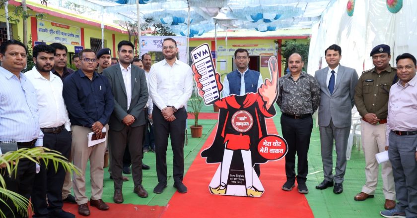 चुनई मड़वा और ट्राइबल थीम पर बने आदर्श मतदान केंद्र रहेंगे आकर्षण के केंद्र