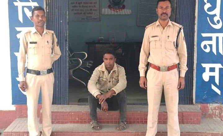 पुरानी रंजिश में युवक पर जानलेवा हमला, घरघोड़ा पुलिस ने आरोपित को हत्या के प्रयास अपराध में भेजा न्यायिक रिमांड पर