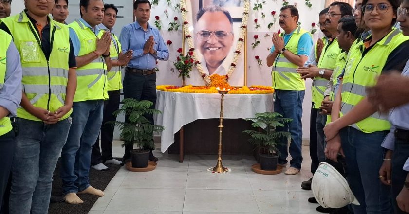 पुण्यतिथि पर दी गई बाबूजी को श्रद्धांजलि: 20वीं पुण्यतिथि पर श्रद्धापूर्वक याद किए गए ओमप्रकाश जिंदल