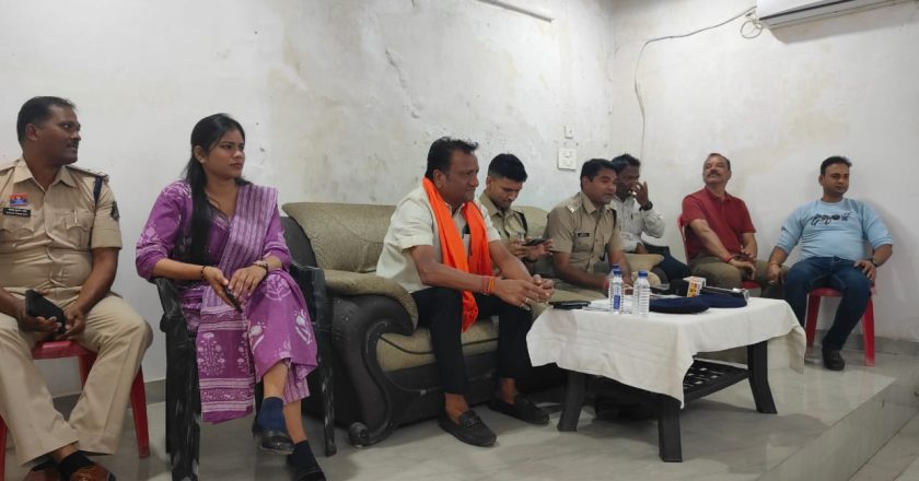 खरसिया में होली पर्व को लेकर शांति समिति की बैठक संपन्न