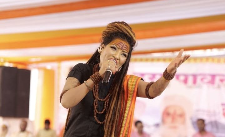 हम भगवाधारी है भजन और भगवा रंग में झूमेगा खरसिया