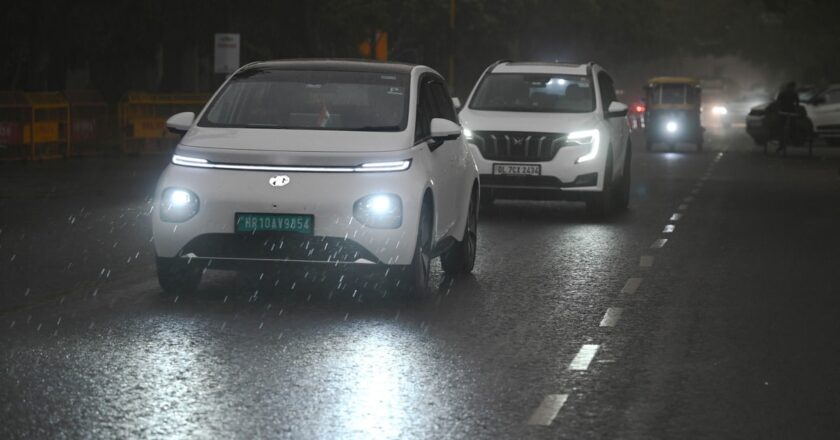 छत्तीसगढ़ के 13 जिलों में ऑरेंज अलर्ट; 60 की स्पीड से चलेगी आंधी, बारिश भी होगी