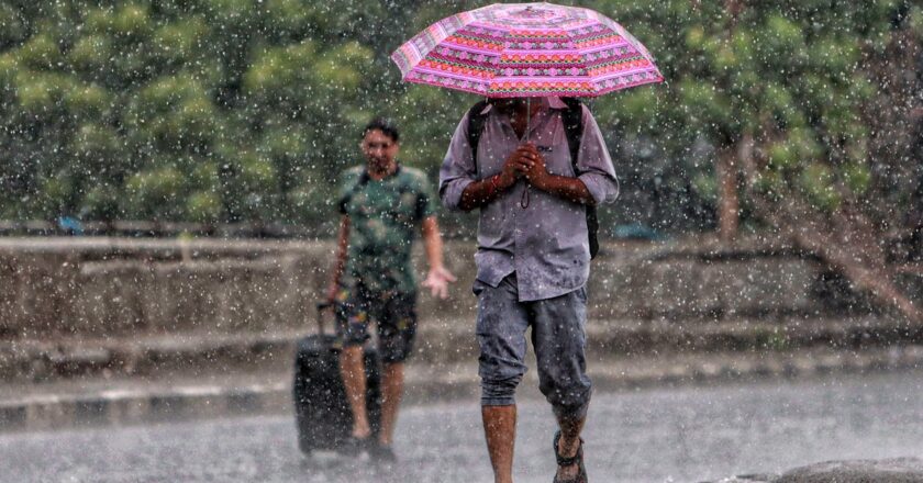 मॉनसून पहुंचने के साथ ही छत्तीसगढ़ के इन जिलों में जारी हुआ ऑरेंज व येलो अलर्ट, होगी झमाझम बारिश