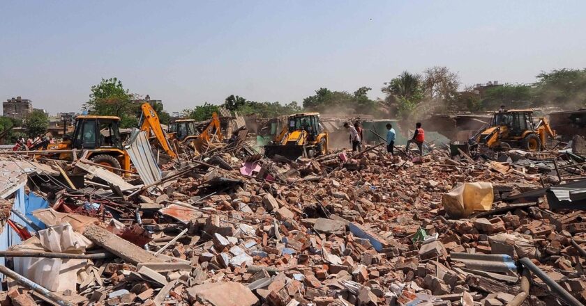 छत्तीसगढ़ के एक गांव में 80 परिवारों पर बुलडोजर ऐक्शन का खतरा; नोटिस के बाद विरोध