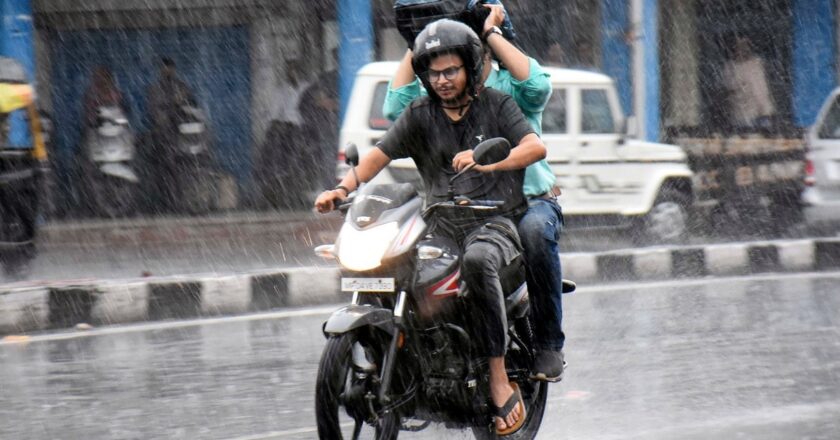 छत्तीसगढ़ में 15 जिलों के लिए येलो अलर्ट जारी, तेज हवा के साथ होगी बारिश; जानिए अगले 4 दिन का हाल