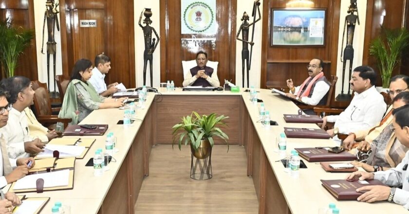 साय सरकार ने शहीद पुलिसवालों के परिजनों को दी बड़ी राहत, अनुकंपा नियुक्ति के लिए नियमों में किया बदलाव