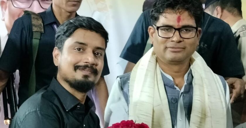 हेल्पिंग हैंड्स क्लब फाउंडेशन के प्रदेश अध्यक्ष अंकित अग्रवाल ने वित्त मंत्री ओपी चौधरी से मुलाकात कर दी जन्मदिन की शुभकामनाएं