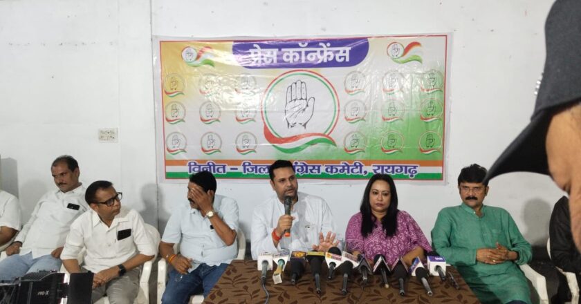 भाजपा के डेढ़ साल के कार्यकाल में आदिवासी, किसान और मजदूर हो रहे परेशान : कांग्रेस