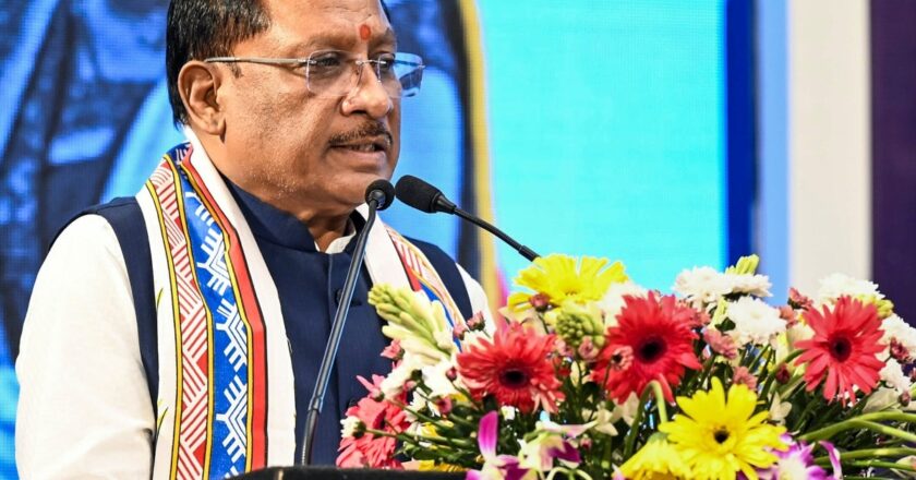 छत्तीसगढ़ सरकार ने बढ़ाई DM की पावर, अब लगा सकेंगे NSA; किस बात का है खतरा