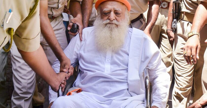 गुजरात उच्च न्यायालय से आसाराम को फिर मिली राहत, 3 सितंबर तक बढ़ी अंतरिम जमानत