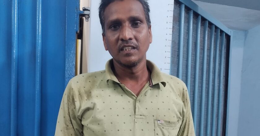 स्कूटी पर शराब ले जाते कोतरारोड़ पुलिस के हत्थे चढ़ा, पिछले छह साल में 16वीं बार अवैध शराब मामले में दबोचा गया है आरोपी