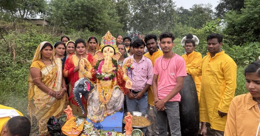 ग्राम दर्रामुड़ा के रामभांठा मोहल्ले में धूमधाम से सम्पन्न हुआ गणेशोत्सव