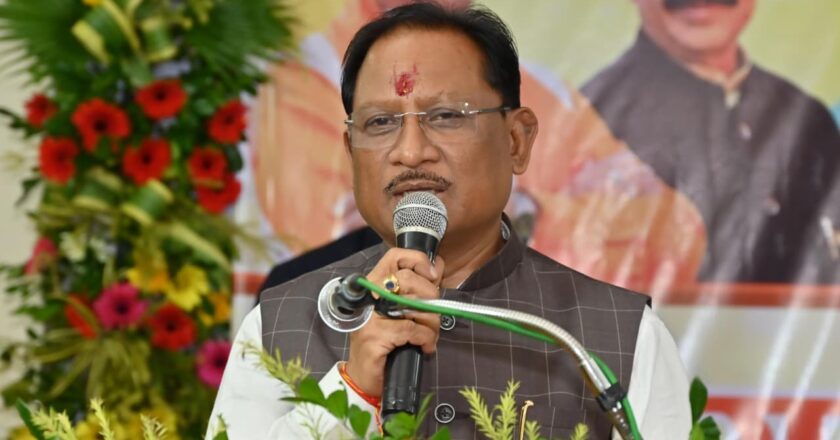 मुख्यमंत्री श्री विष्णु देव साय ने रायगढ़ जिले के ग्राम गढ़उमरिया में नवगुरुकुल का किया शुभारंभ