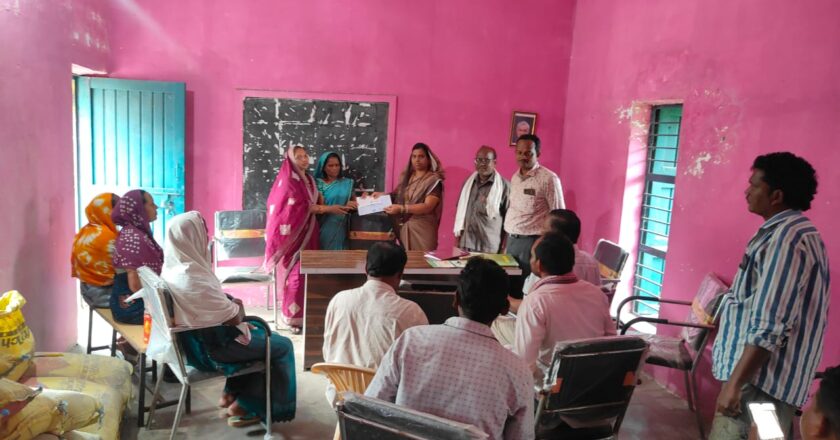 ग्राम पंचायत रक्सापाली में 01 लाख 25 हजार रुपए से अधिक की कर वसूली