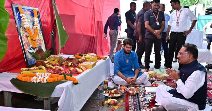 श्रम की सार्थकता और सृजन की भावना को समाज में प्रतिष्ठित करने का श्रेय भगवान विश्वकर्मा को – मुख्यमंत्री विष्णु देव साय