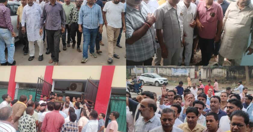 खरसिया कांग्रेस ने एमएलए उमेश पटेल की छवि खराब करने वाले बीजेपी नेताओं के खिलाफ FIR की मांग की, जानिए किन नेताओं, समर्थकों और सोशल मीडिया यूजर्स पर हुई शिकायत, पढ़िए नाम