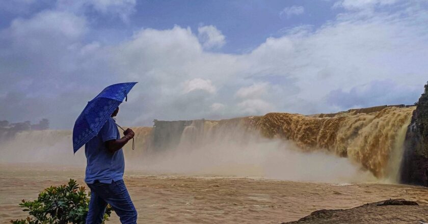 छत्तीसगढ़ वाले झमाझम बारिश के लिए हो जाइए तैयार, इन 23 जिलों में ऑरेंज-यलो अलर्ट