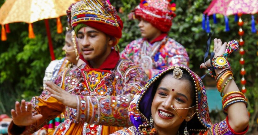 नवरात्रि में गरबा से दूर रहे मुस्लिम युवा, छत्तीसगढ़ वक्फ बोर्ड के अध्यक्ष ने बताई वजह