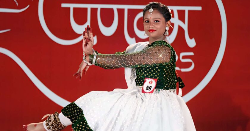 राष्ट्रीय कथक नृत्य प्रतियोगिता “प्रणवम्” में रायगढ़ की सौम्या नामदेव अव्वल