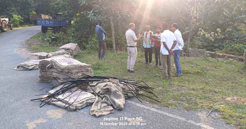 दिनदहाड़े बरदाना चोरी से खरसिया में हड़कंप — चोरों ने सहकारिता समिति को बनाया निशाना!