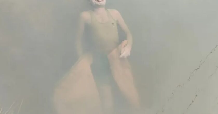 तालाब में तैरता मिला लापता शख्स का शव, गांव में दहशत का माहौल