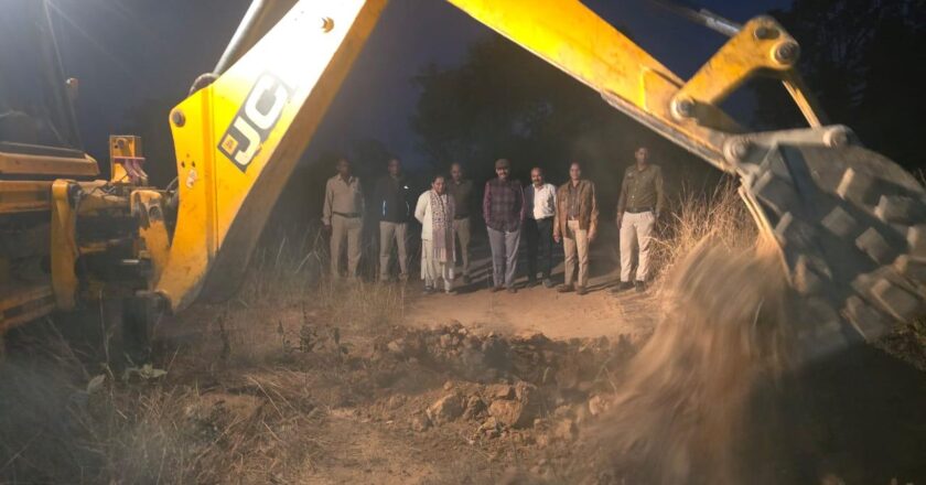 रायगढ़ जिले में धान के अवैध परिवहन रोकने छत्तीसगढ़ और ओडिशा को जोड़ने वाली अंदरूनी सात जंगल रास्तों पर हुई बड़ी कार्रवाई