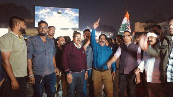 जमीन गाईडलाईन दर बढ़ने के खिलाफ कांग्रेस ने मुख्यमंत्री का फूंका पुतला