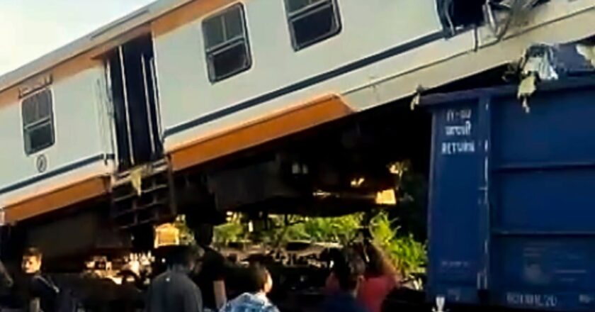 छत्तीसगढ़ रेल हादसे के बाद 8 ट्रेनें रद्द; जांच के आदेश, इन फोन नंबरों पर करें संपर्क