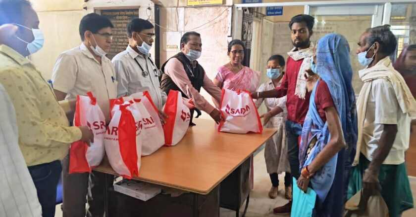 सिविल अस्पताल खरसिया में 50 टीबी मरीजों को वितरित किए गए फूड बास्केट