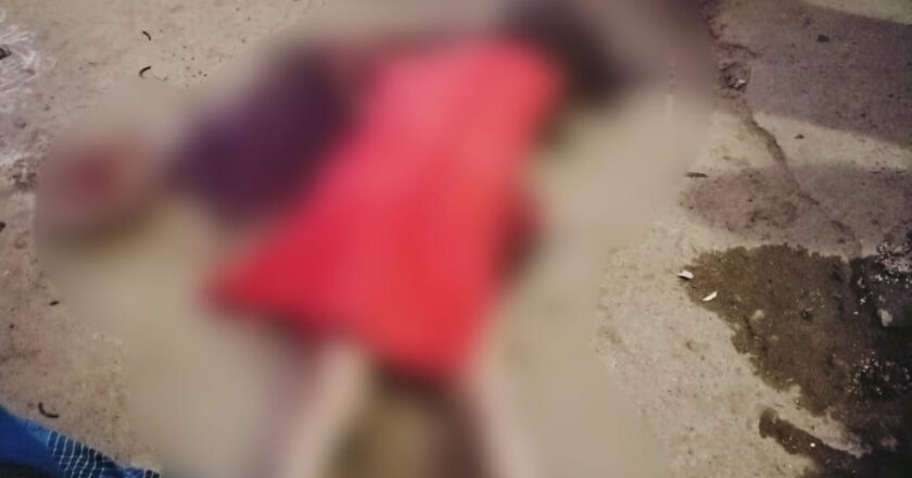 रायगढ़ का दिल दहला देने वाला सच! मानसिक रूप से विक्षिप्त पड़ोसी ने पत्थर से कुचलकर ली बाप-बेटी की जान, बीच-बचाव में आई माँ लहूलुहान, आखिर क्या थी खूनी हमले की असली वजह? पढ़िए खैरपाली में हुए दोहरे हत्याकांड का पूरा सस्पेंस!