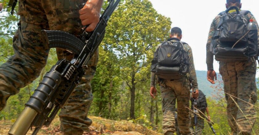 माओवादी संगठन के शीर्ष नेता छत्तीसगढ़ के बारसे देवा ने किया आत्मसमर्पण, घोषित था 50 लाख का इनाम