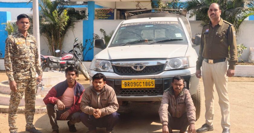 रायगढ़ पुलिस की डीजल चोरी गिरोह पर बड़ी कार्रवाई, आरोपियों से 2000 लीटर डीजल व छोटा टैंकर जप्त, तीन आरोपी गिरफ्तार