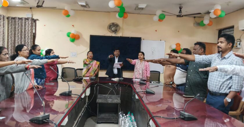 रायगढ़ को कुष्ठ रोग मुक्त बनाने का संकल्प, अधिकारियों-कर्मचारियों ने ली शपथ